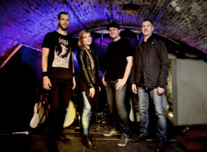 rock rockmusik singen band live livemusik blond sängerin